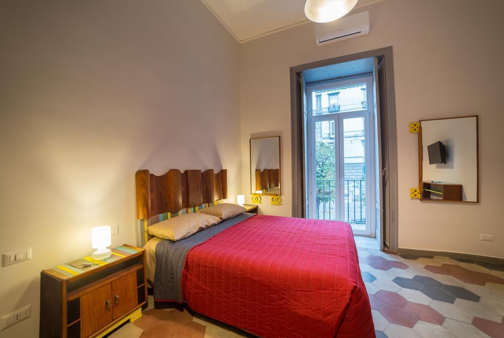 The Foria House By House In Naples Bed and Breakfast Værelse billede