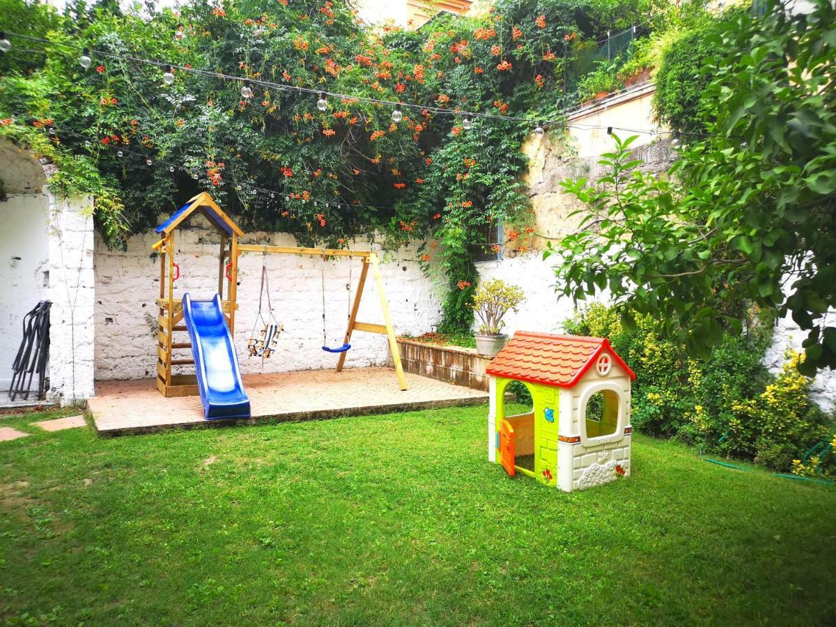 The Foria House By House In Naples Bed and Breakfast Eksteriør billede